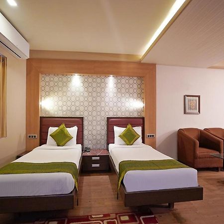 Gold Coast Beach Resort 普里 外观 照片