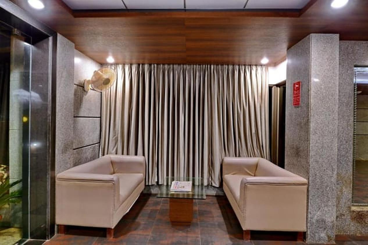 Gold Coast Beach Resort 普里 外观 照片